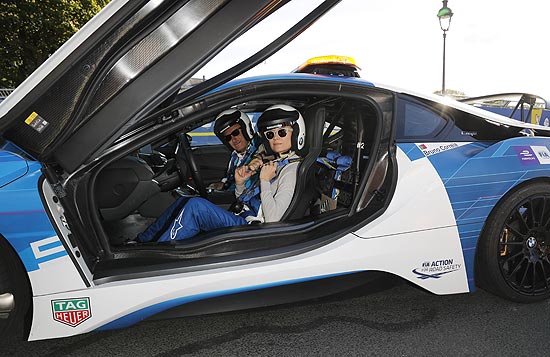 Diane Kruger i  dem Safety Car mit ABB FIA Formula E Alejandro Agag ©Foto: Dave Benett